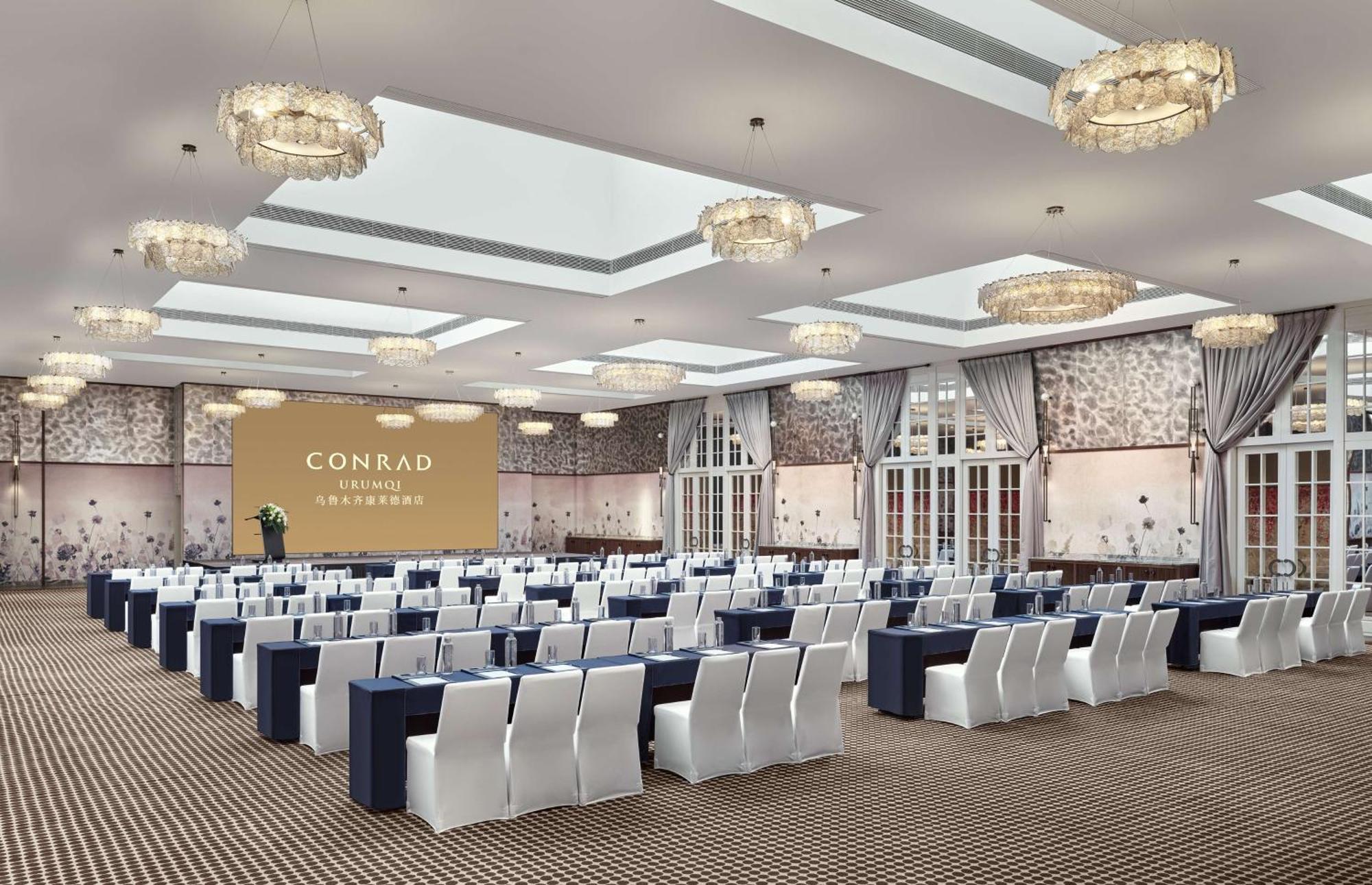 Conrad Urumqi Esterno foto